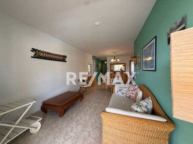 2 makuuhuone Asunto vuokrattavana paikassa Santa Eulalia / Santa Eularia mukana uima-altaan - 2 500 € (Ref: 9779155)