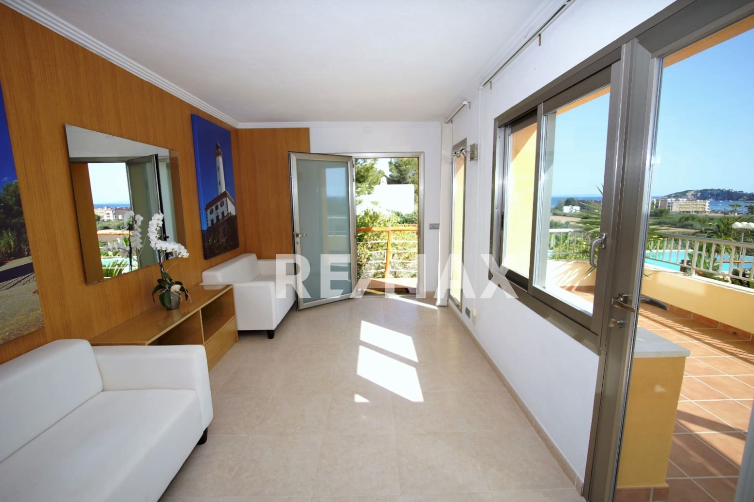 10 camera da letto Villa da affittare in Nuestra Senora de Jesus con piscina garage - 11.250 € (Rif: 9782301)