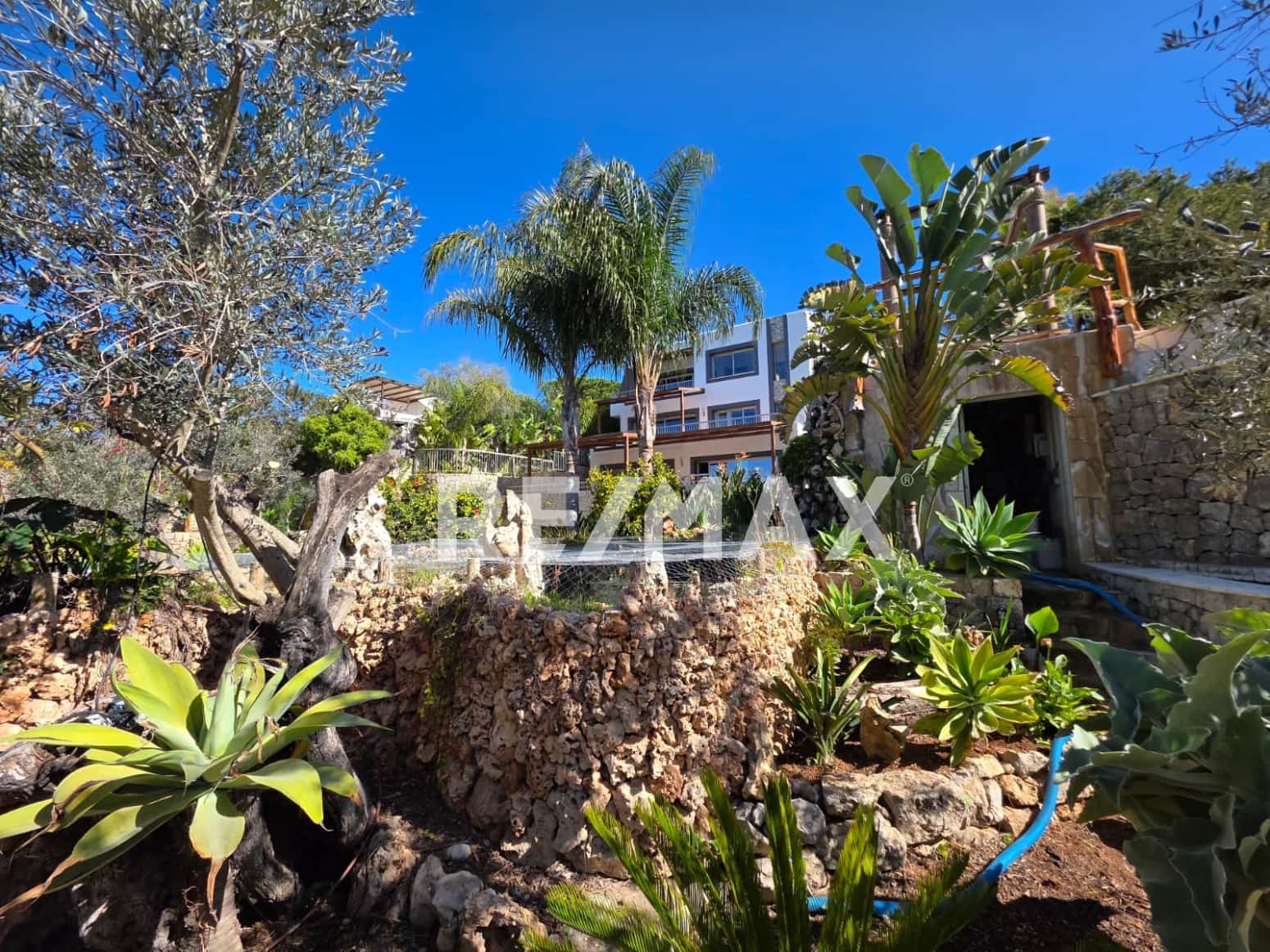 10 camera da letto Villa da affittare in Nuestra Senora de Jesus con piscina garage - 11.250 € (Rif: 9782301)