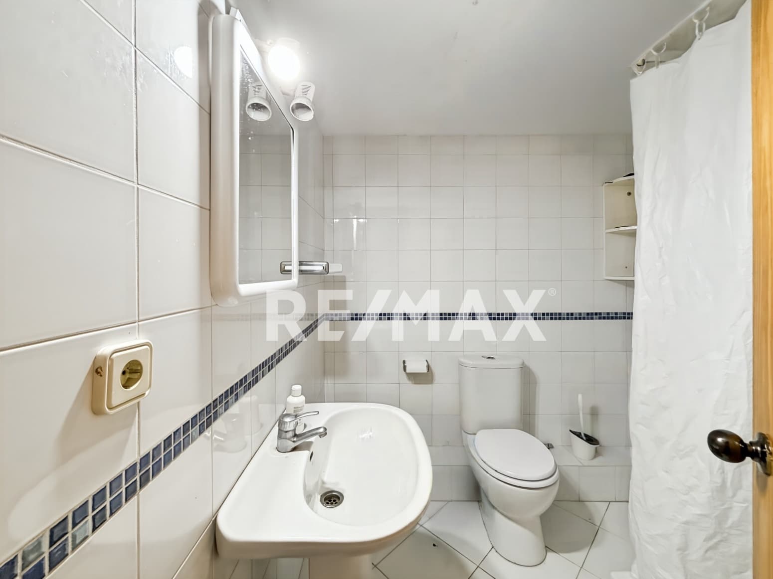 Appartement de 2 chambres à louer à Santa Eulalia / Santa Eularia avec piscine - 2 200 € (Ref: 9797754)