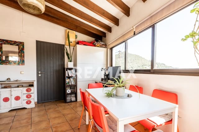 Piso de 3 habitaciones en Santa Eulalia / Santa Eularia en venta - 570.000 € (Ref: 9821488)