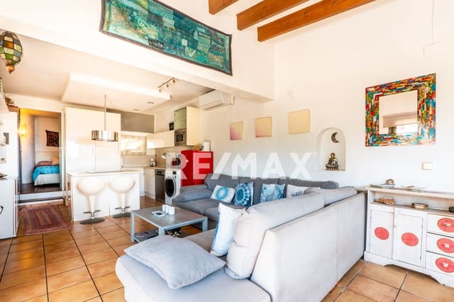 Piso de 3 habitaciones en Santa Eulalia / Santa Eularia en venta - 570.000 € (Ref: 9821488)