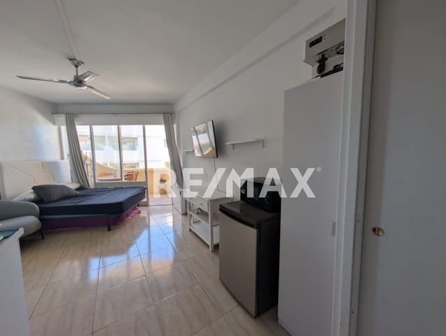Lejlighed til leje i San Jose / Sant Josep de Sa Talaia med swimmingpool - € 1.890 (Ref: 9838413)