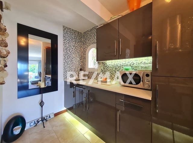 2 soverom Villa til salgs i Sant Joan de Labritja - € 750 000 (Ref: 9861104)