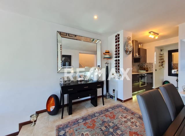 2 soverom Villa til salgs i Sant Joan de Labritja - € 750 000 (Ref: 9861104)