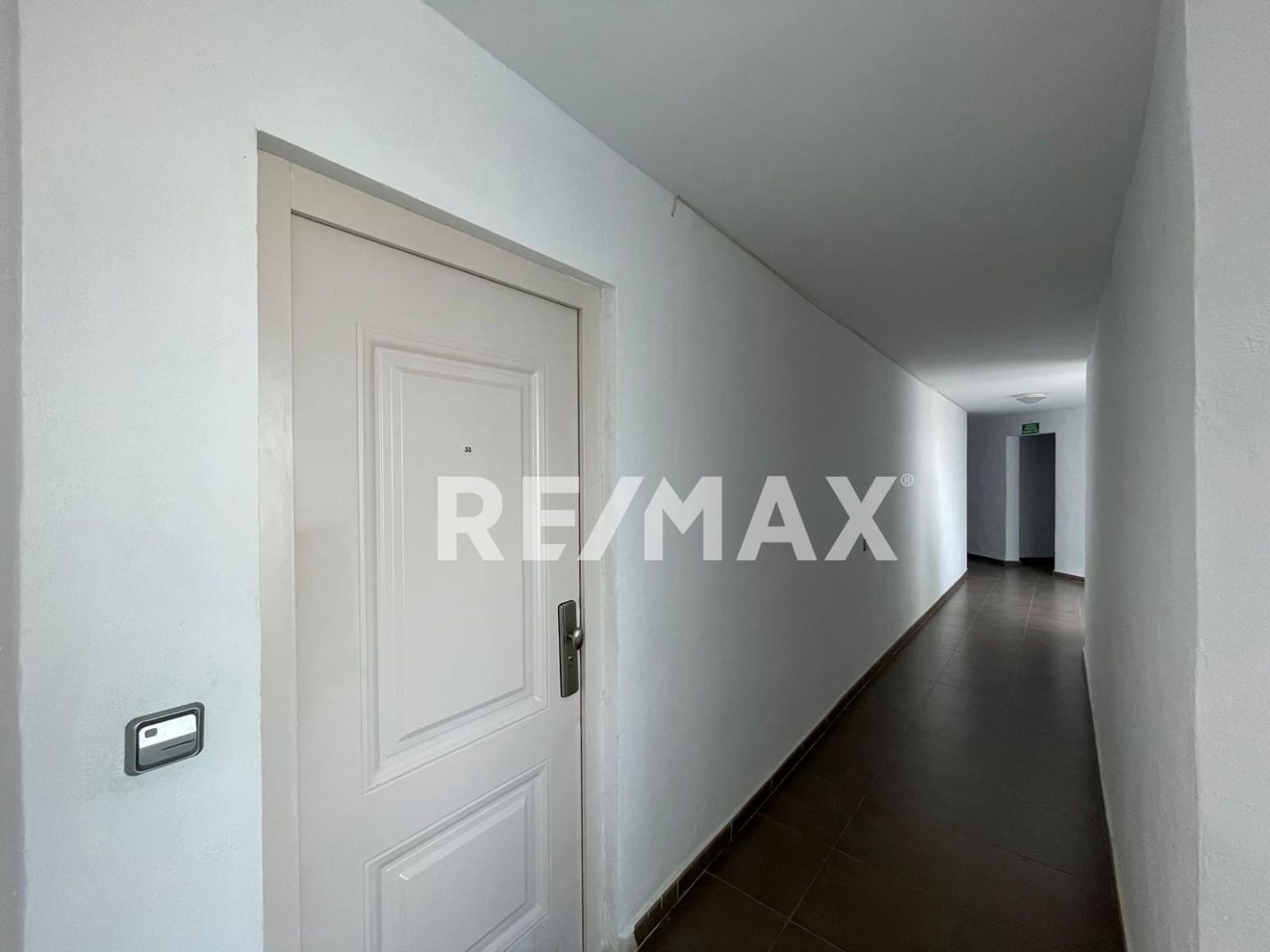 Flat for rent in San Jose / Sant Josep de Sa Talaia with pool garage - € 2,000 (Ref: 9872525)