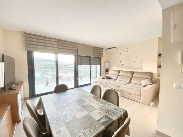 3 makuuhuone Huoneisto myytävänä paikassa Ibiza kaupunki - 640 000 € (Ref: 9901576)
