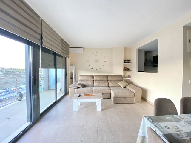 3 makuuhuone Huoneisto myytävänä paikassa Ibiza kaupunki - 640 000 € (Ref: 9901576)