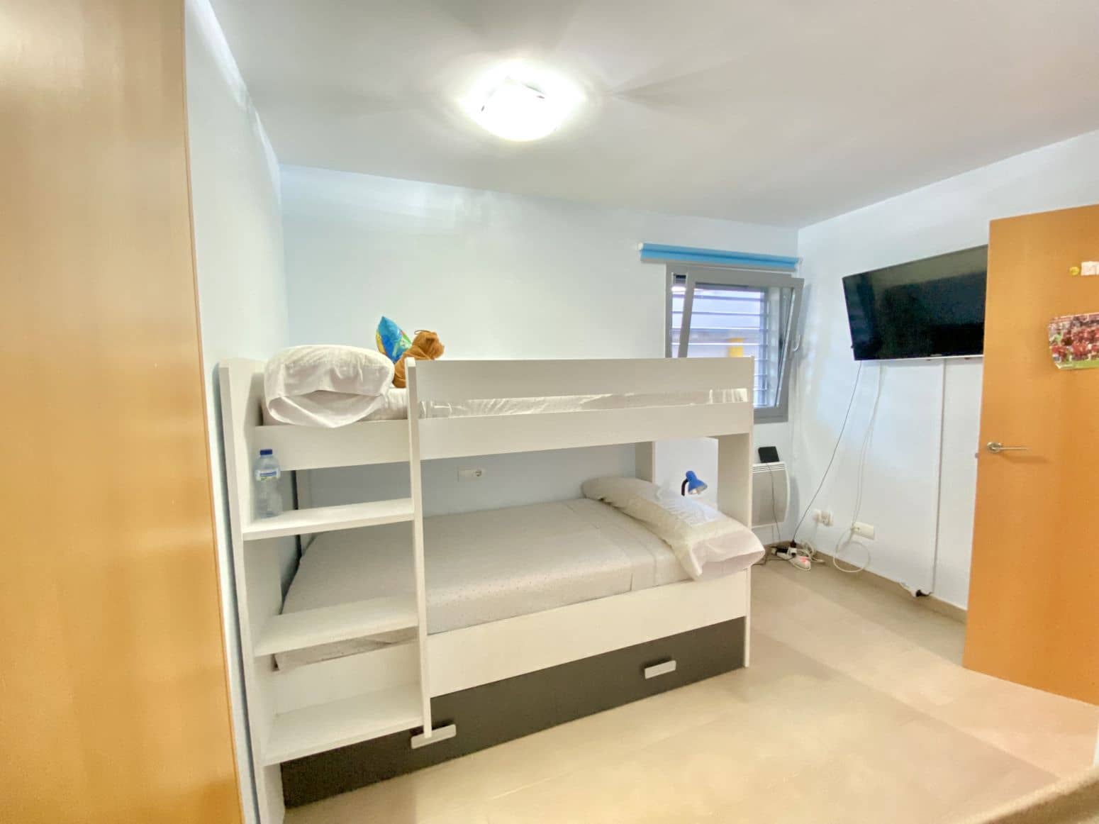 3 makuuhuone Huoneisto myytävänä paikassa Ibiza kaupunki - 640 000 € (Ref: 9901576)