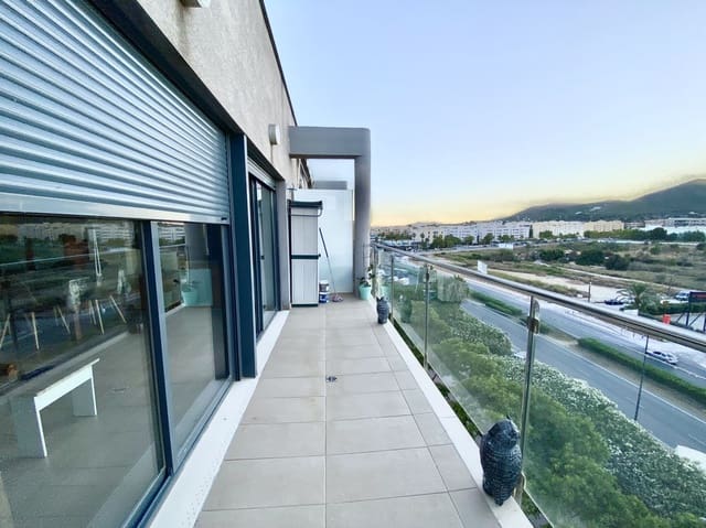 3 makuuhuone Huoneisto myytävänä paikassa Ibiza kaupunki - 640 000 € (Ref: 9901576)