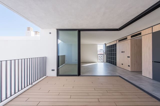 2 sypialnia Mieszkanie na sprzedaż w Santa Eulalia / Santa Eularia z basenem - 730 000 € (Ref: 9901577)