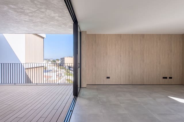 2 sypialnia Mieszkanie na sprzedaż w Santa Eulalia / Santa Eularia z basenem - 730 000 € (Ref: 9901577)