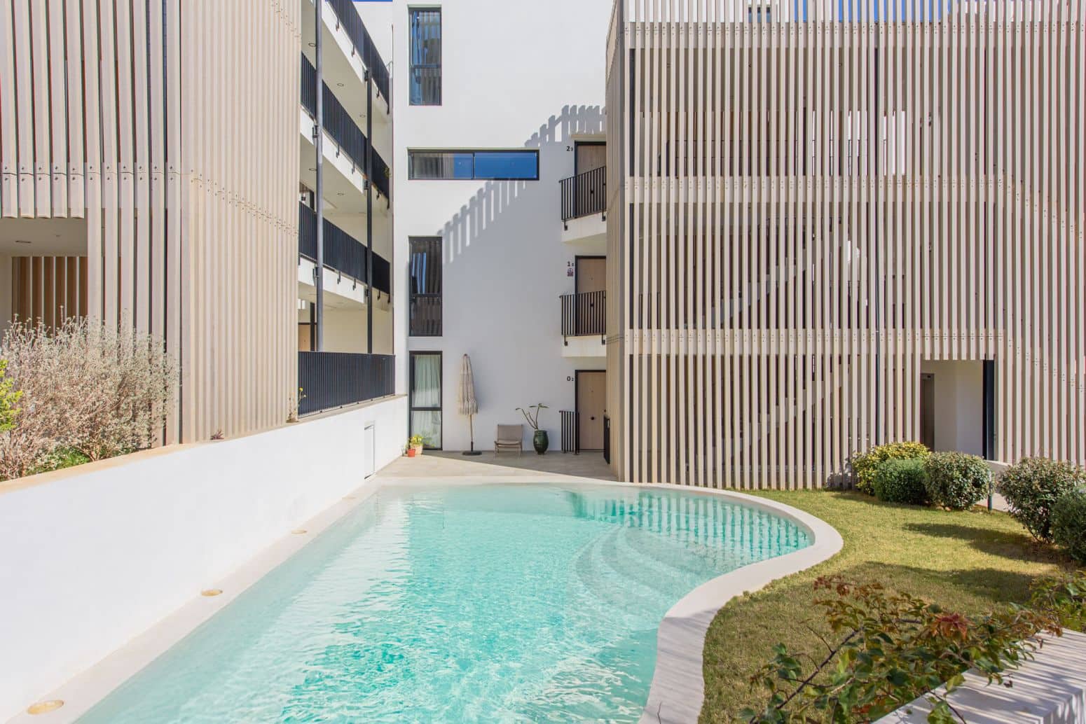 2 sypialnia Mieszkanie na sprzedaż w Santa Eulalia / Santa Eularia z basenem - 730 000 € (Ref: 9901577)