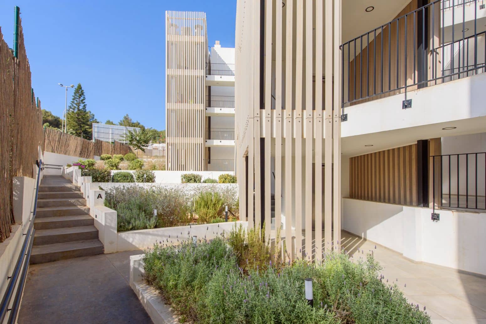 2 sypialnia Mieszkanie na sprzedaż w Santa Eulalia / Santa Eularia z basenem - 730 000 € (Ref: 9901577)