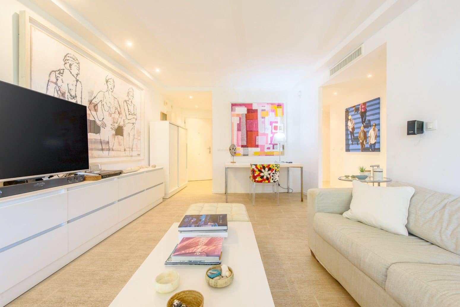 3 soveværelse Lejlighed til salg i Santa Eulalia / Santa Eularia med swimmingpool - € 765.000 (Ref: 9901578)