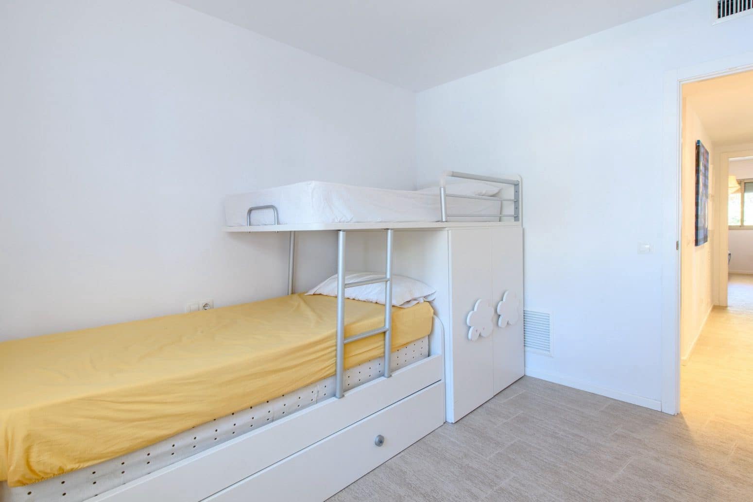 3 soveværelse Lejlighed til salg i Santa Eulalia / Santa Eularia med swimmingpool - € 765.000 (Ref: 9901578)