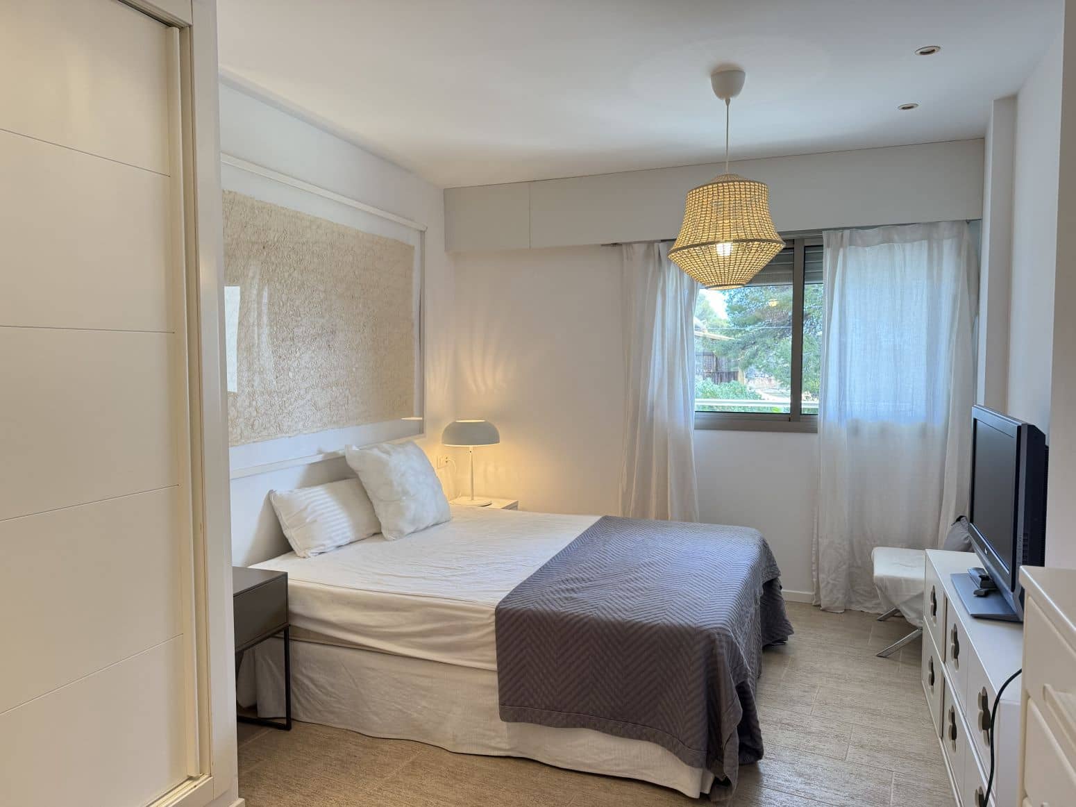 3 soveværelse Lejlighed til salg i Santa Eulalia / Santa Eularia med swimmingpool - € 765.000 (Ref: 9901578)