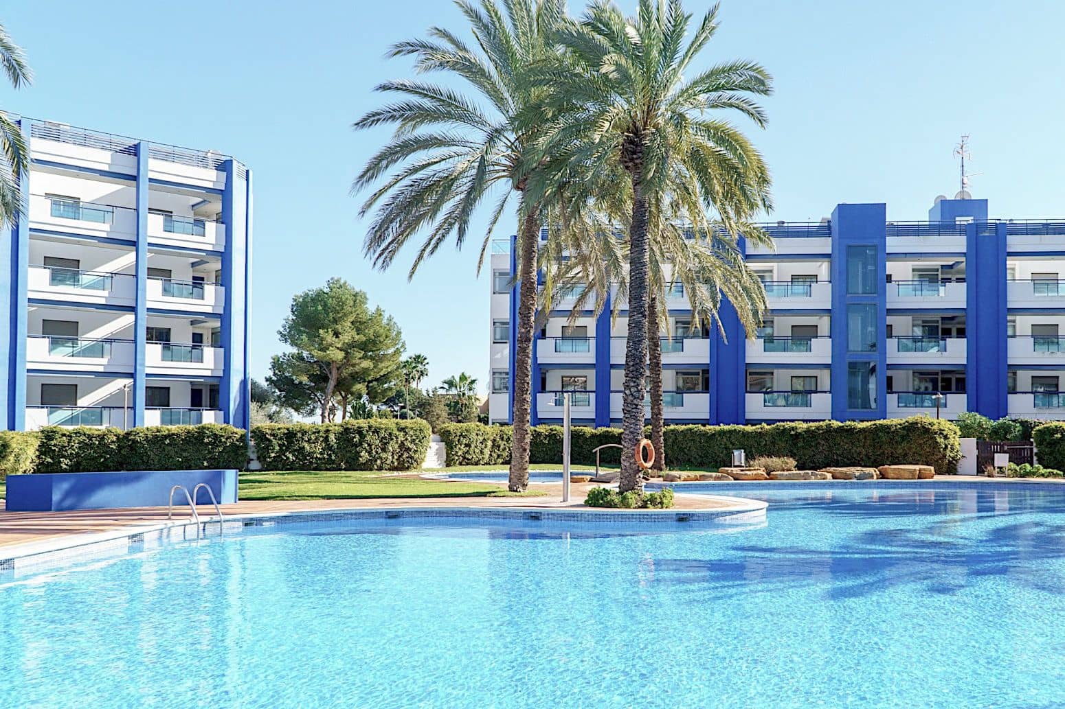 3 soveværelse Lejlighed til salg i Santa Eulalia / Santa Eularia med swimmingpool - € 765.000 (Ref: 9901578)