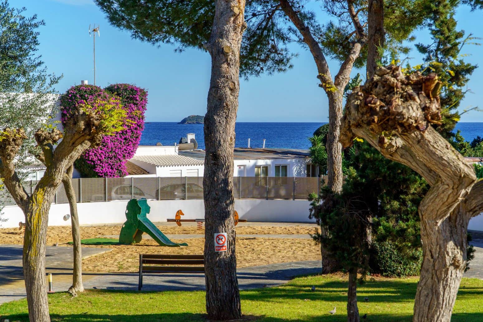 3 soveværelse Lejlighed til salg i Santa Eulalia / Santa Eularia med swimmingpool - € 765.000 (Ref: 9901578)