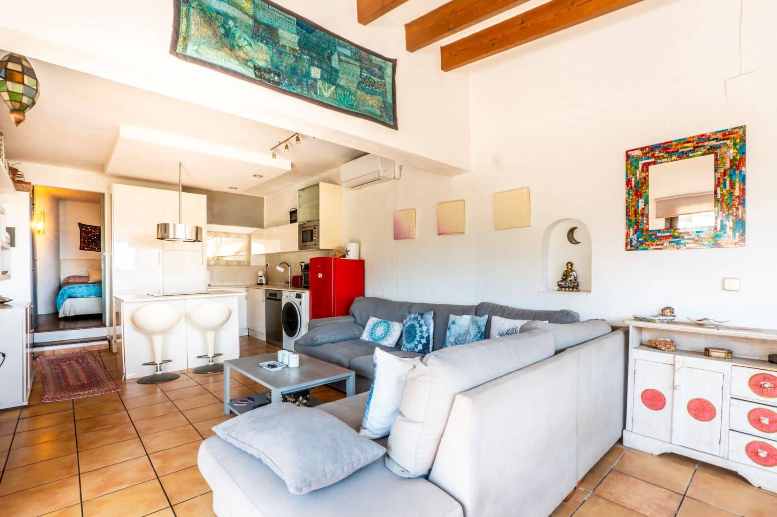 3 bedroom Flat for sale in Santa Eulalia / Santa Eularia - € 570,000 (Ref: 9901582)