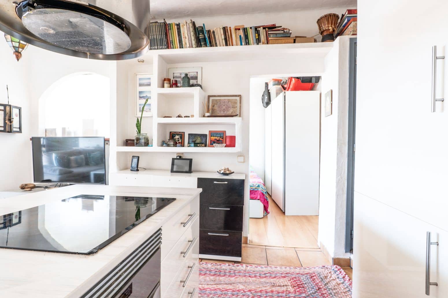 3 bedroom Flat for sale in Santa Eulalia / Santa Eularia - € 570,000 (Ref: 9901582)