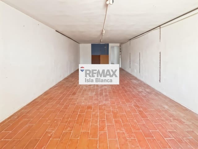 Garage til salg i Santa Eulalia / Santa Eularia - € 75.000 (Ref: 9901583)