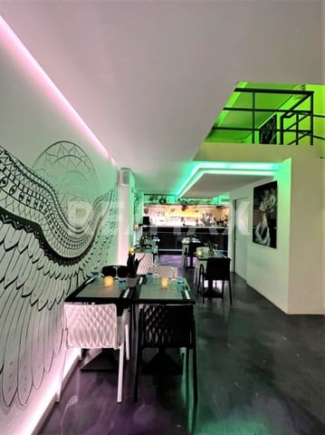 Commerciale in vendita in Ibiza-Eivissa città - 450.000 € (Rif: 9901586)