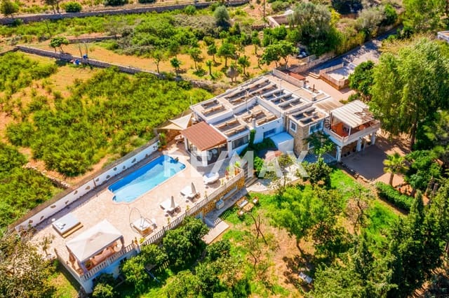 6 slaapkamer Villa te koop in Sant Joan de Labritja met zwembad garage - € 2.300.000 (Ref: 9901589)
