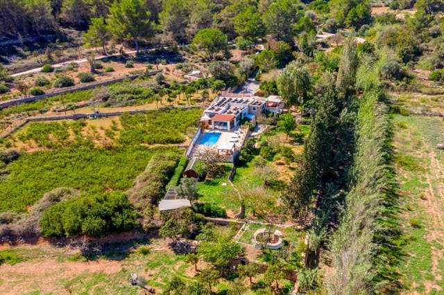 6 slaapkamer Villa te koop in Sant Joan de Labritja met zwembad garage - € 2.300.000 (Ref: 9901589)