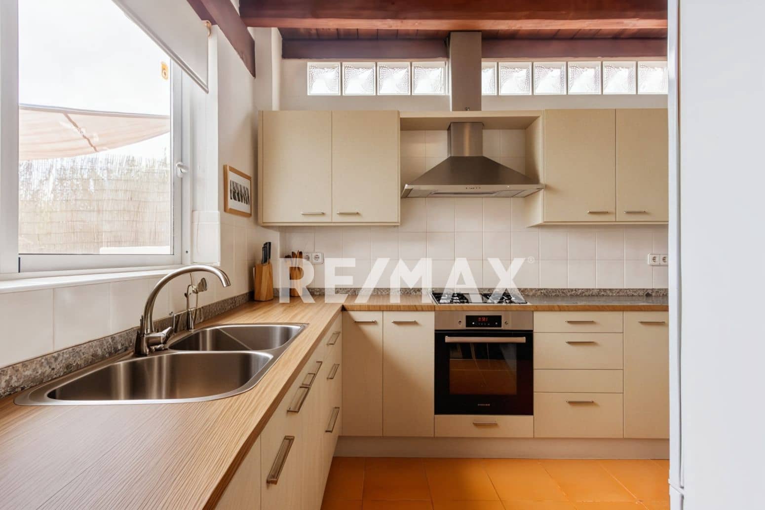 6 slaapkamer Villa te koop in Sant Joan de Labritja met zwembad garage - € 2.300.000 (Ref: 9901589)