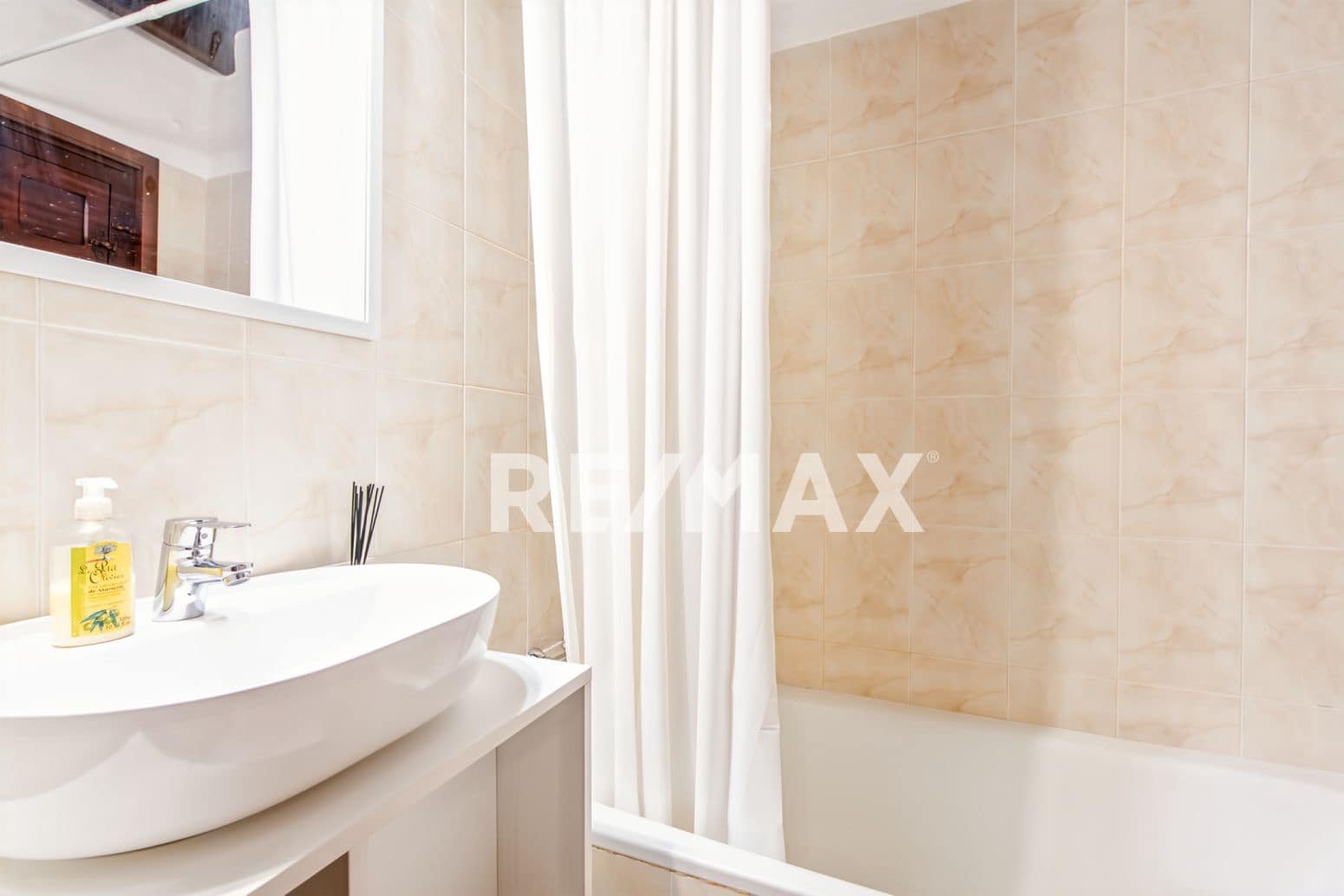 6 slaapkamer Villa te koop in Sant Joan de Labritja met zwembad garage - € 2.300.000 (Ref: 9901589)