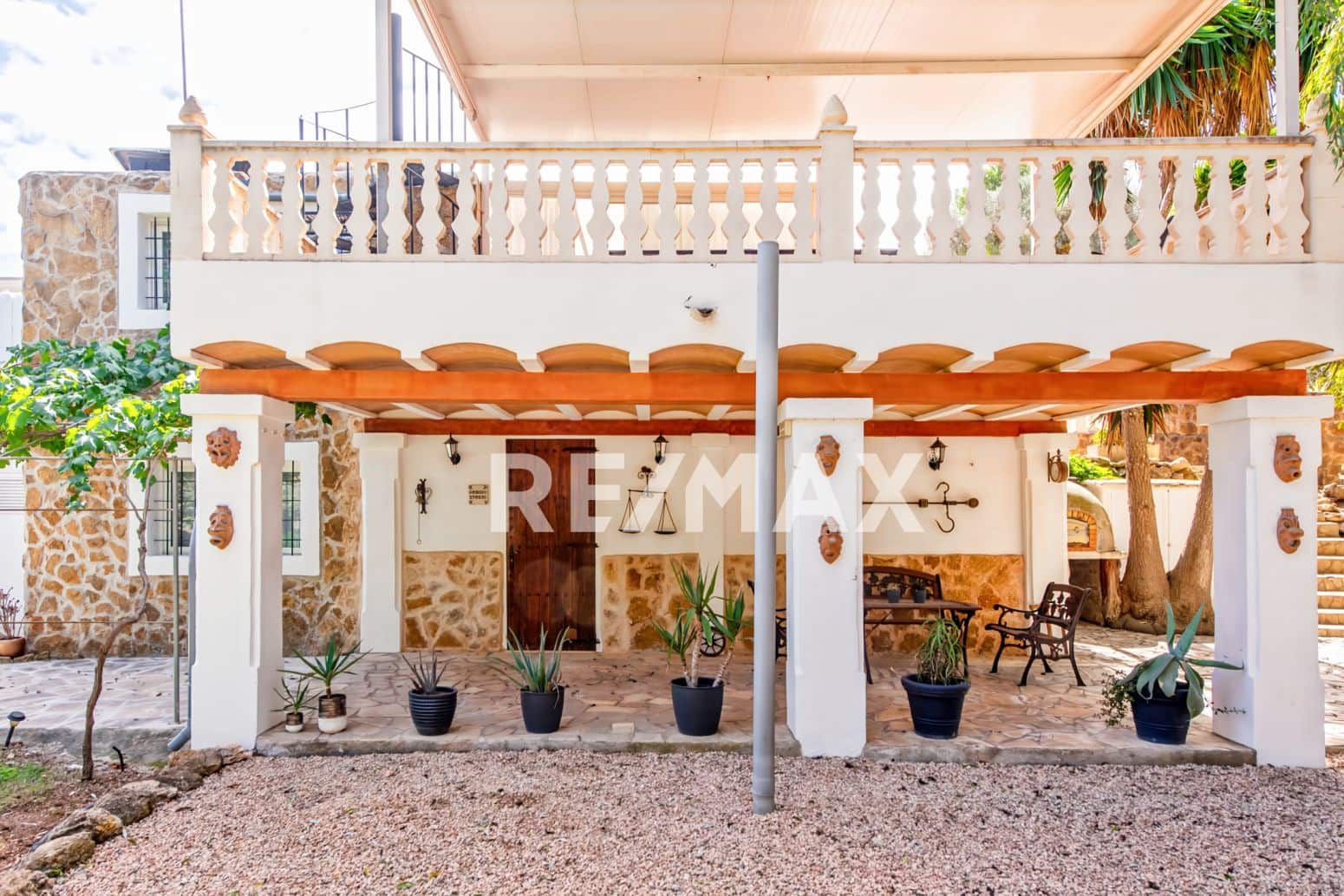 6 slaapkamer Villa te koop in Sant Joan de Labritja met zwembad garage - € 2.300.000 (Ref: 9901589)