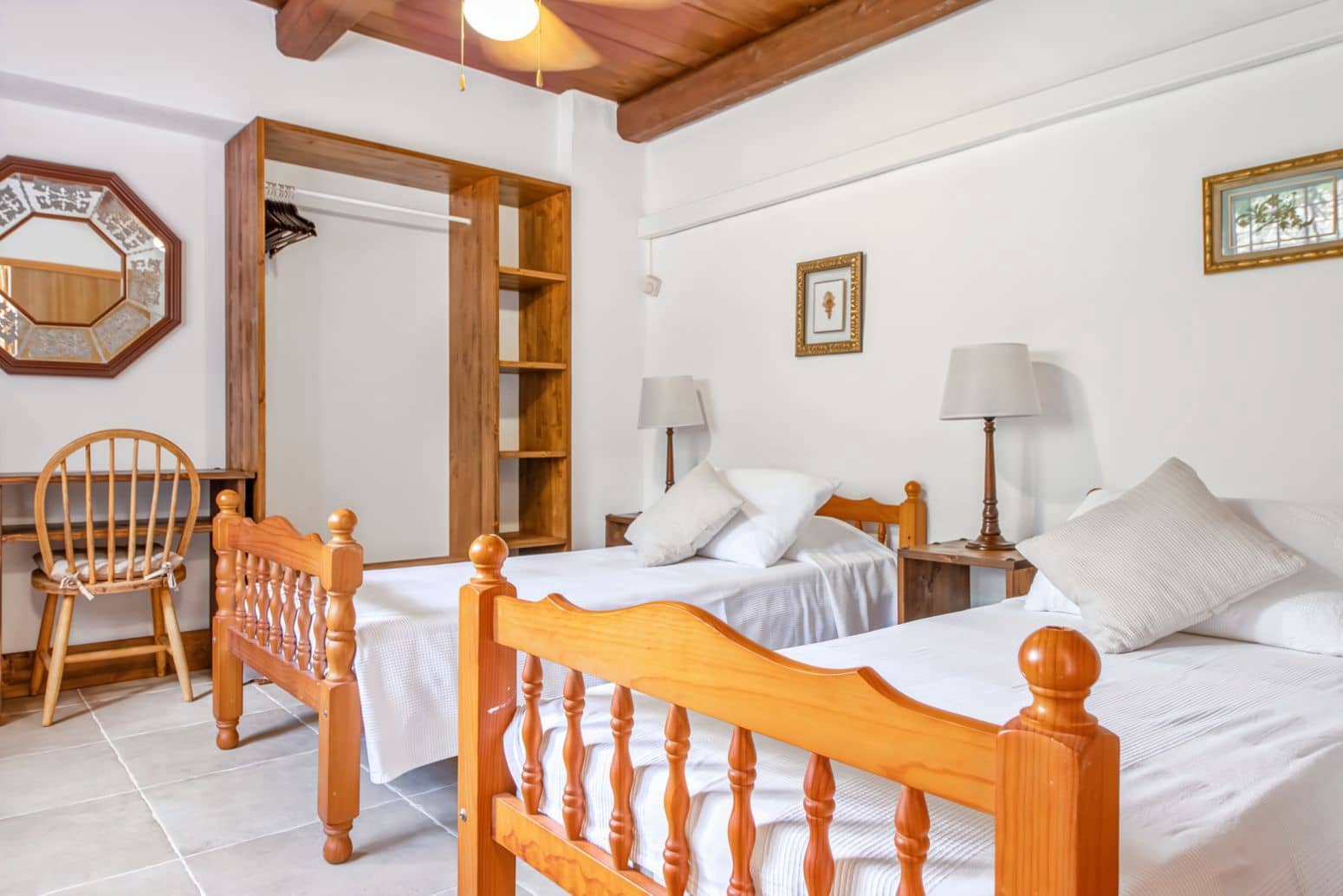 6 slaapkamer Villa te koop in Sant Joan de Labritja met zwembad garage - € 2.300.000 (Ref: 9901589)