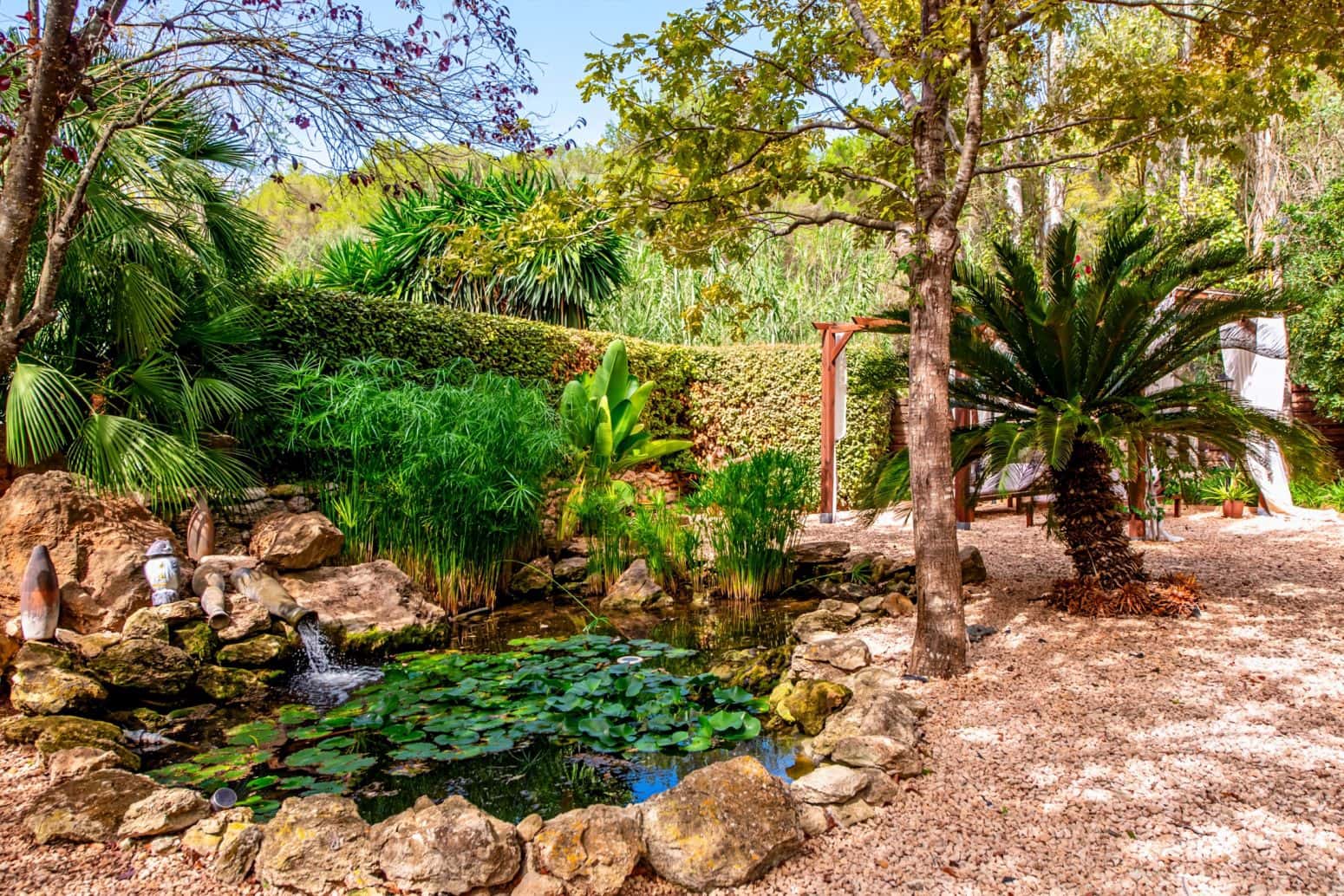 6 slaapkamer Villa te koop in Sant Joan de Labritja met zwembad garage - € 2.300.000 (Ref: 9901589)
