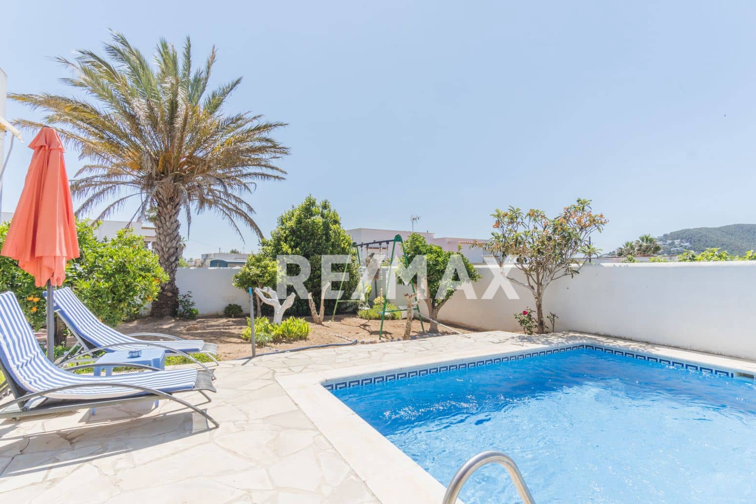 6 makuuhuone Huvila myytävänä paikassa Santa Eulalia / Santa Eularia mukana uima-altaan 
autotalli - 1 650 000 € (Ref: 9901590)