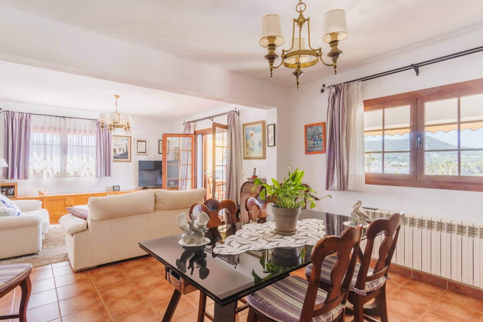 6 makuuhuone Huvila myytävänä paikassa Santa Eulalia / Santa Eularia mukana uima-altaan 
autotalli - 1 650 000 € (Ref: 9901590)