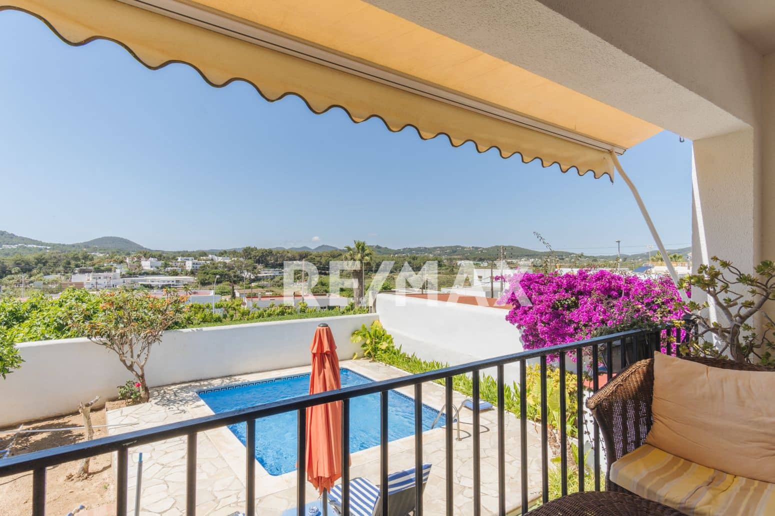 6 makuuhuone Huvila myytävänä paikassa Santa Eulalia / Santa Eularia mukana uima-altaan 
autotalli - 1 650 000 € (Ref: 9901590)