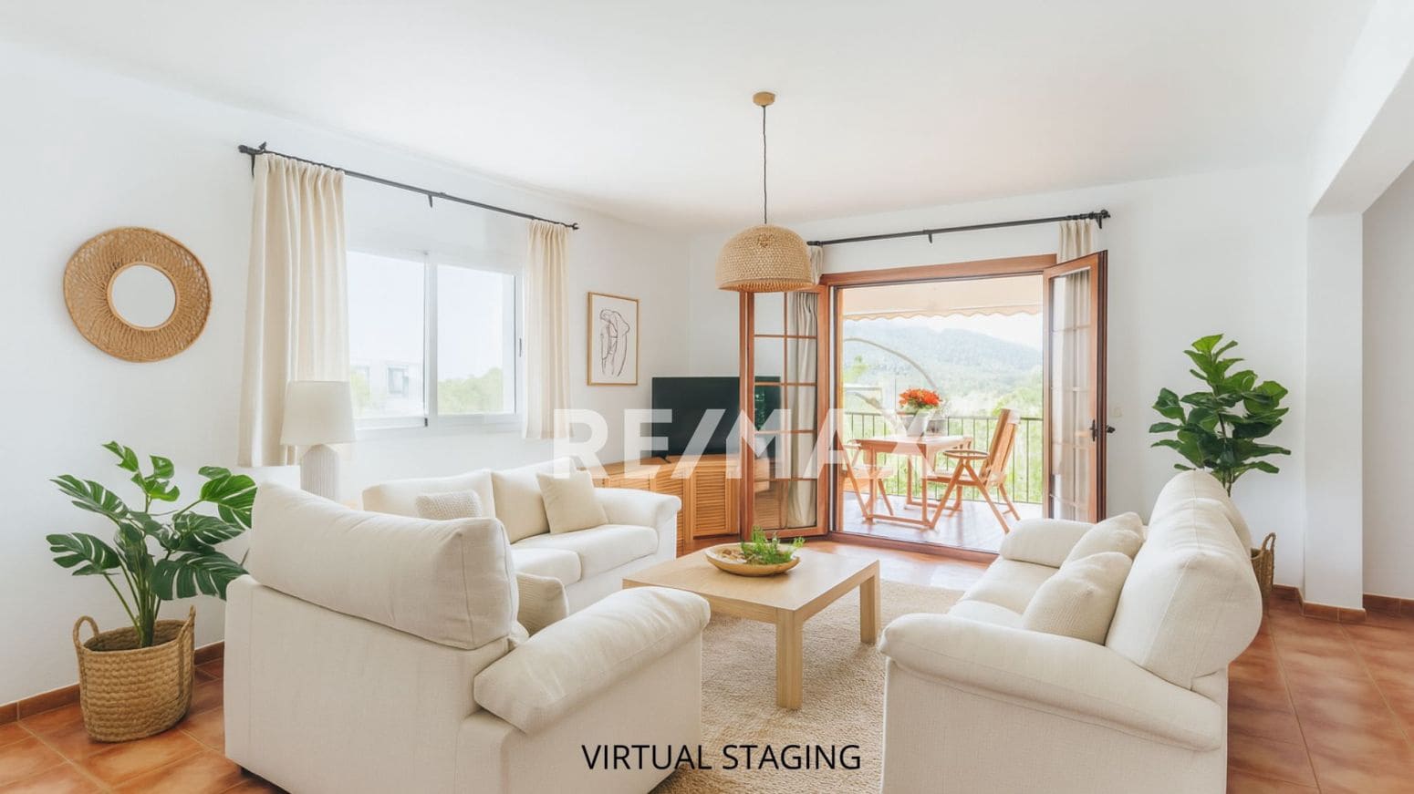 6 makuuhuone Huvila myytävänä paikassa Santa Eulalia / Santa Eularia mukana uima-altaan 
autotalli - 1 650 000 € (Ref: 9901590)