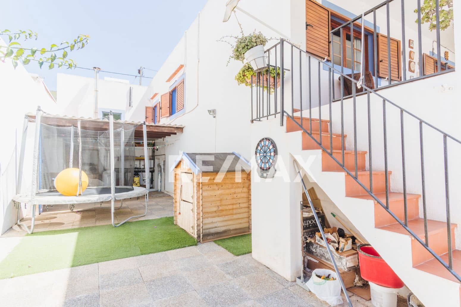 6 makuuhuone Huvila myytävänä paikassa Santa Eulalia / Santa Eularia mukana uima-altaan 
autotalli - 1 650 000 € (Ref: 9901590)