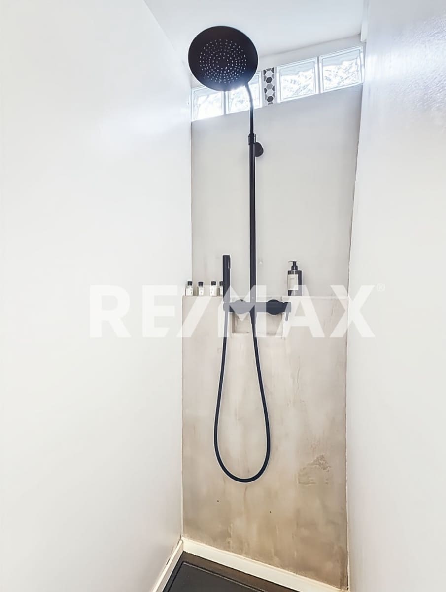 5 soverom Villa til salgs i Sant Antoni de Portmany med svømmebasseng - € 2 950 000 (Ref: 9901592)