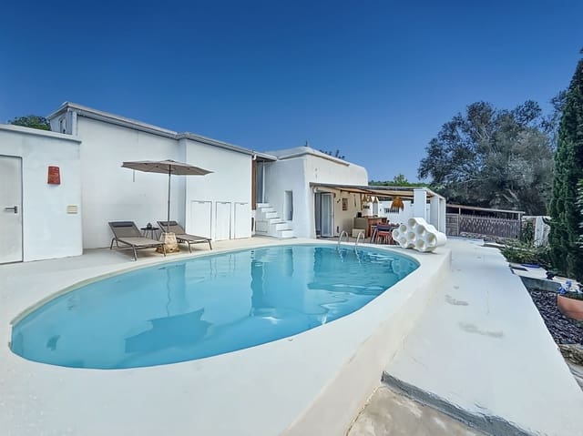 5 soverom Villa til salgs i Sant Antoni de Portmany med svømmebasseng - € 2 950 000 (Ref: 9901592)