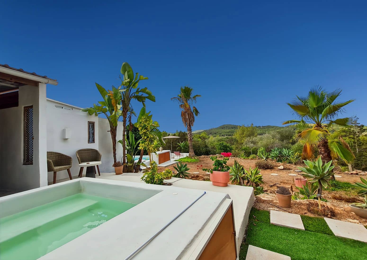 5 soverom Villa til salgs i Sant Antoni de Portmany med svømmebasseng - € 2 950 000 (Ref: 9901592)