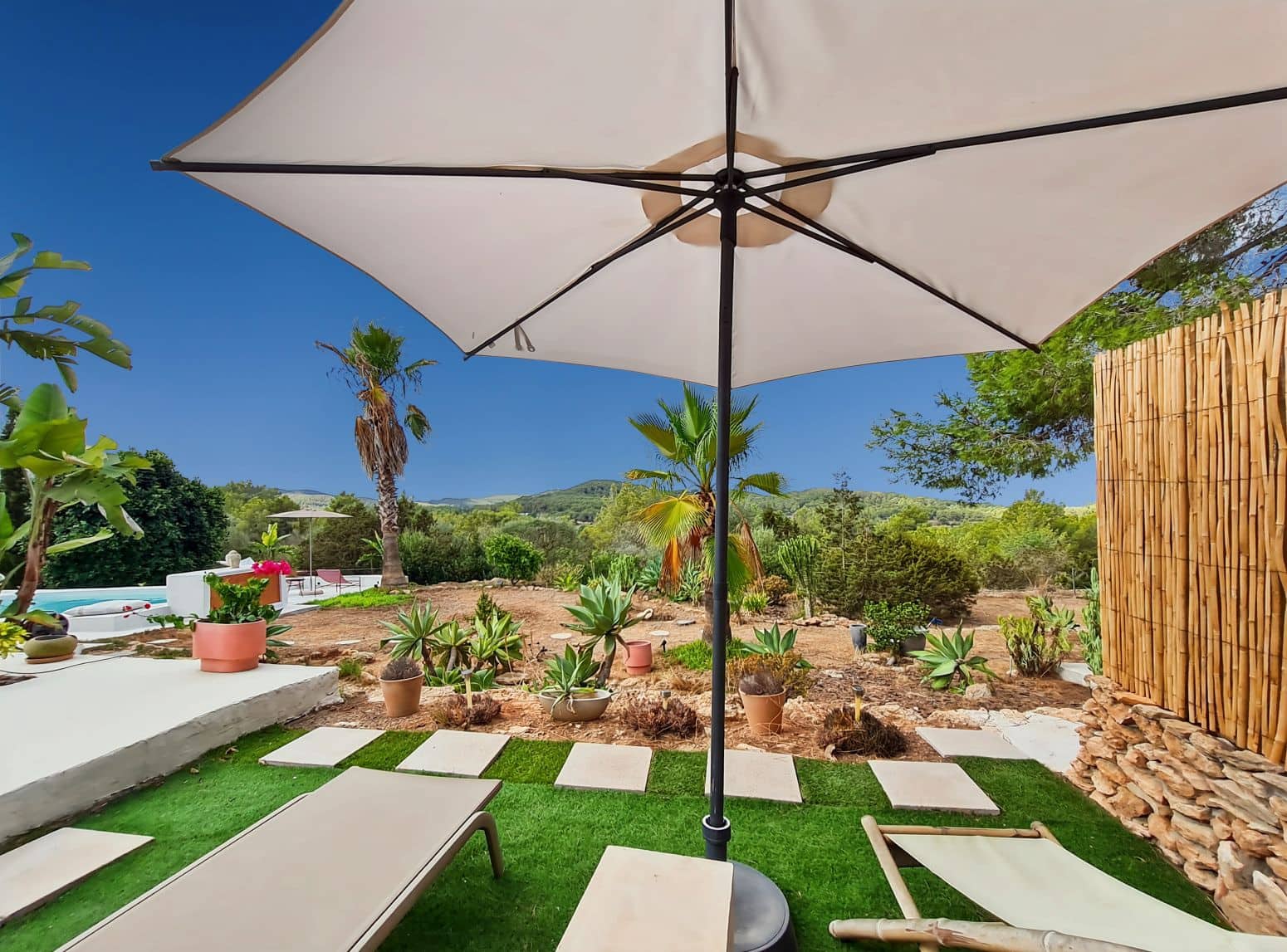 5 soverom Villa til salgs i Sant Antoni de Portmany med svømmebasseng - € 2 950 000 (Ref: 9901592)