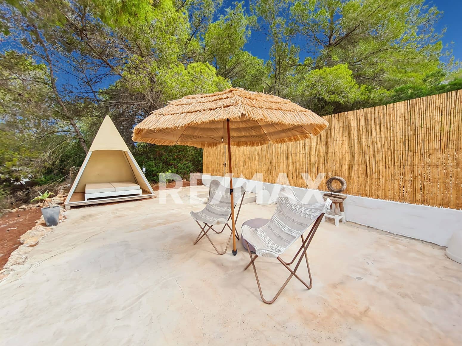 5 soverom Villa til salgs i Sant Antoni de Portmany med svømmebasseng - € 2 950 000 (Ref: 9901592)