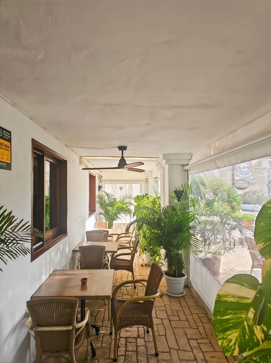 Komercyjne na sprzedaż w Santa Eulalia / Santa Eularia - 135 000 € (Ref: 9901595)