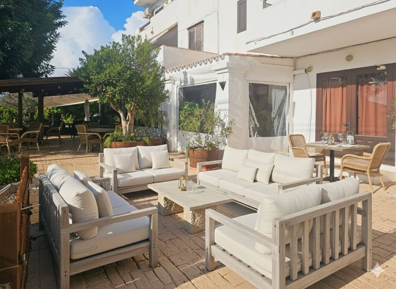 Komercyjne na sprzedaż w Santa Eulalia / Santa Eularia - 135 000 € (Ref: 9901595)