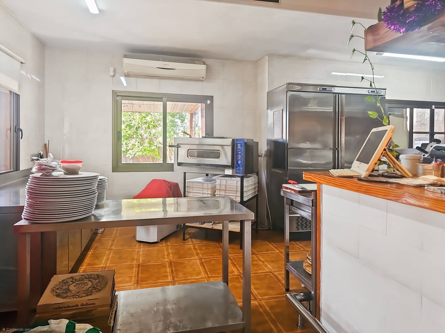 Komercyjne na sprzedaż w Santa Eulalia / Santa Eularia - 135 000 € (Ref: 9901595)