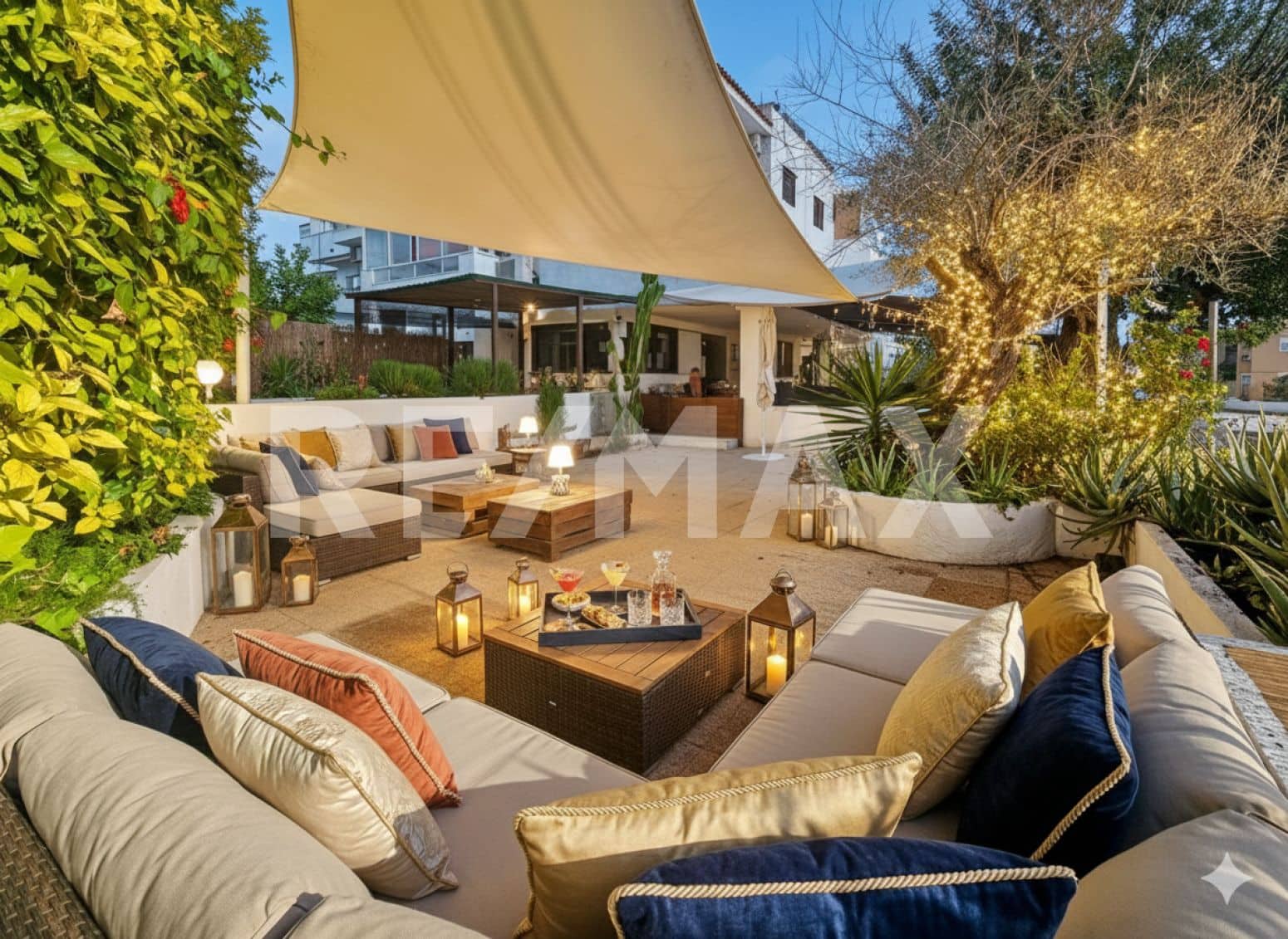 Komercyjne na sprzedaż w Santa Eulalia / Santa Eularia - 135 000 € (Ref: 9901595)