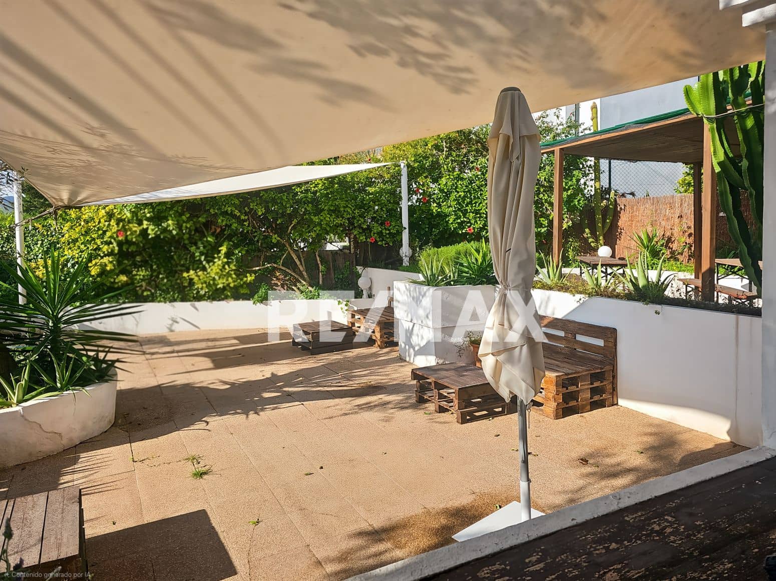 Komercyjne na sprzedaż w Santa Eulalia / Santa Eularia - 135 000 € (Ref: 9901595)