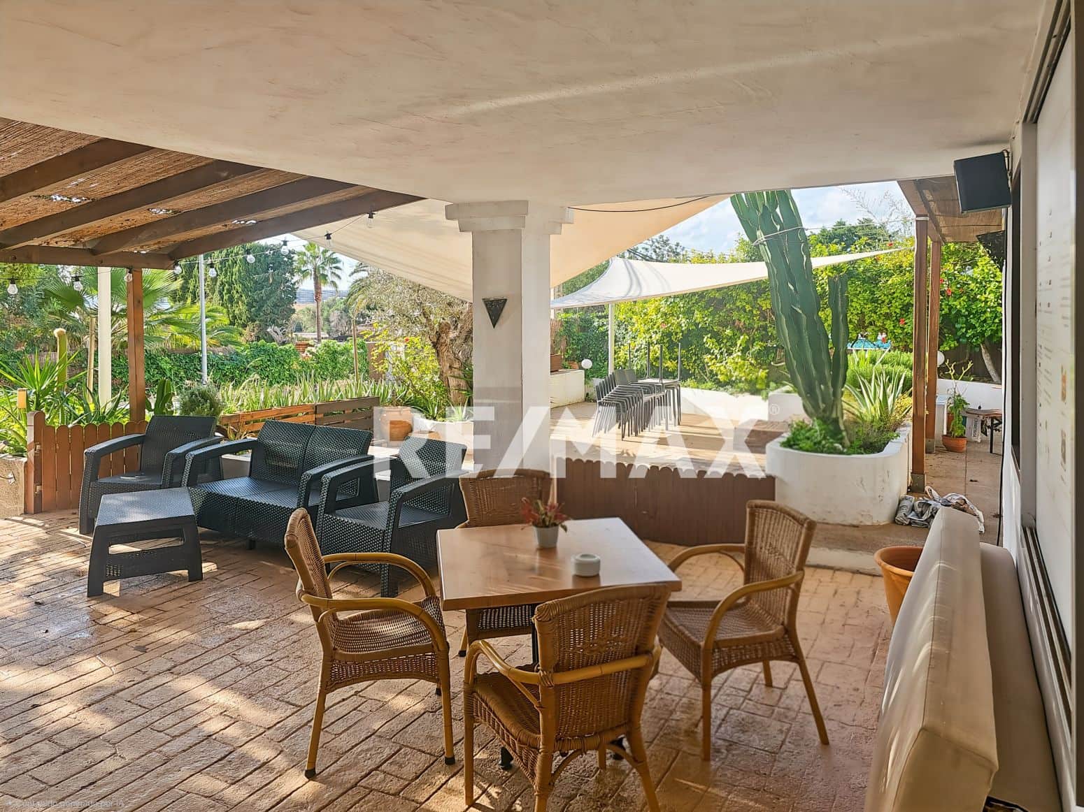 Komercyjne na sprzedaż w Santa Eulalia / Santa Eularia - 135 000 € (Ref: 9901595)